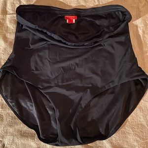 Spanx High waisted swim bottom